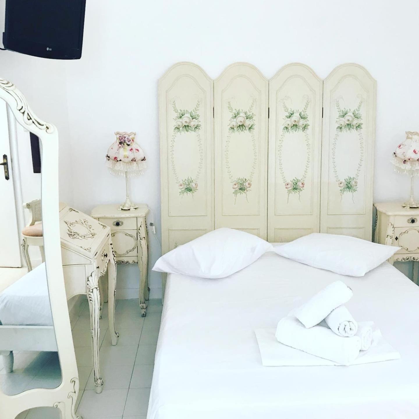 Albatross Hotel Livadi  Room photo