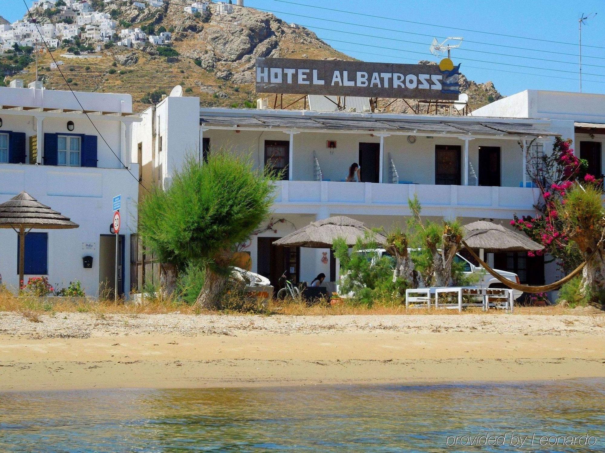 Albatross Hotel Livadi  Exterior photo